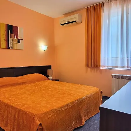 Hotel Bijou 3*